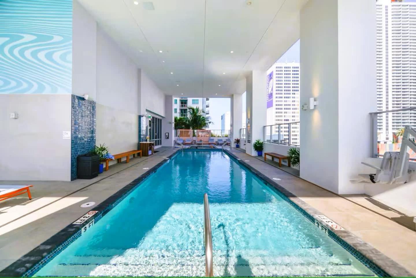 Апартаменти Heart Of Downtown Miami Studio Pool & Gym Екстер'єр фото