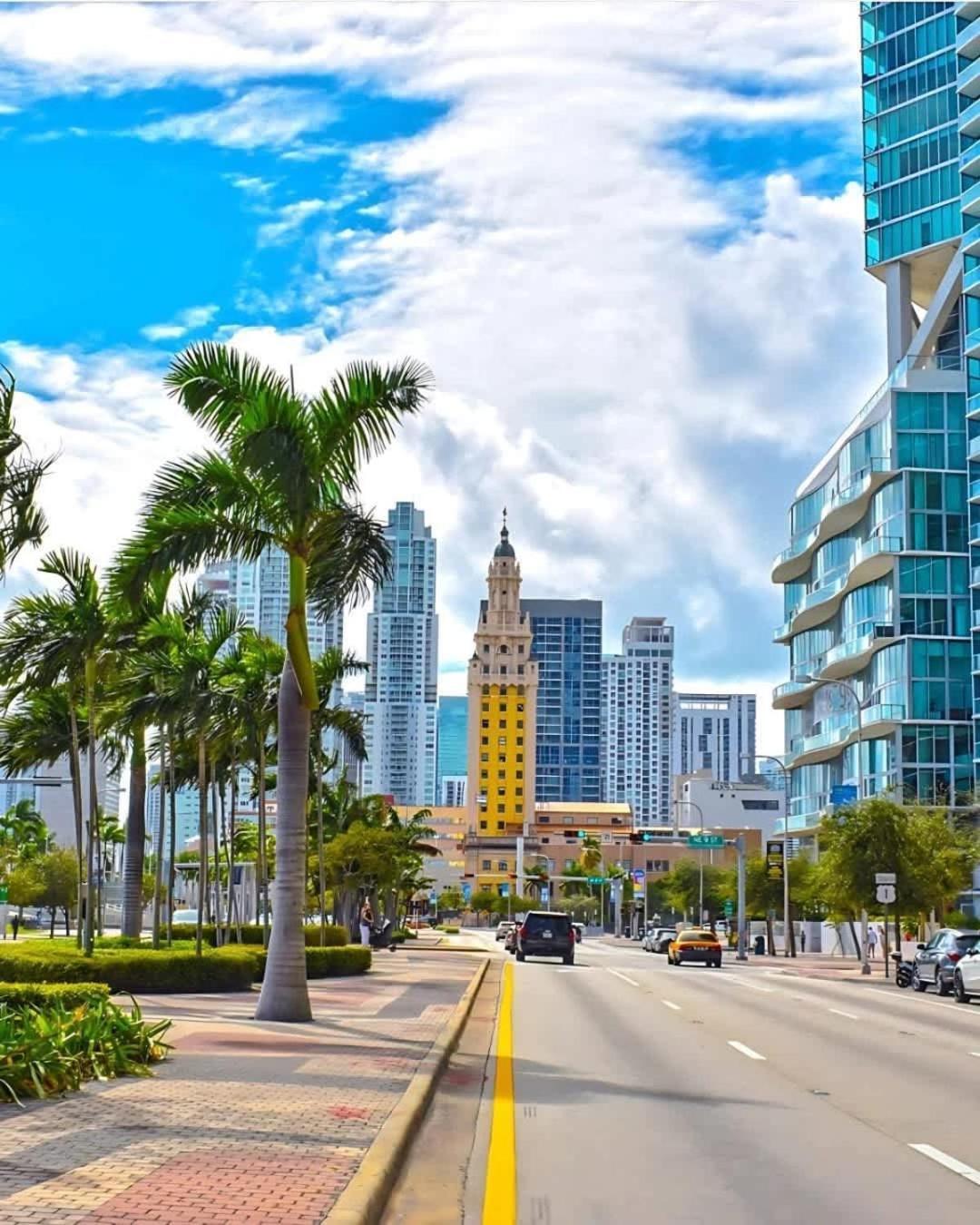 Апартаменти Heart Of Downtown Miami Studio Pool & Gym Екстер'єр фото