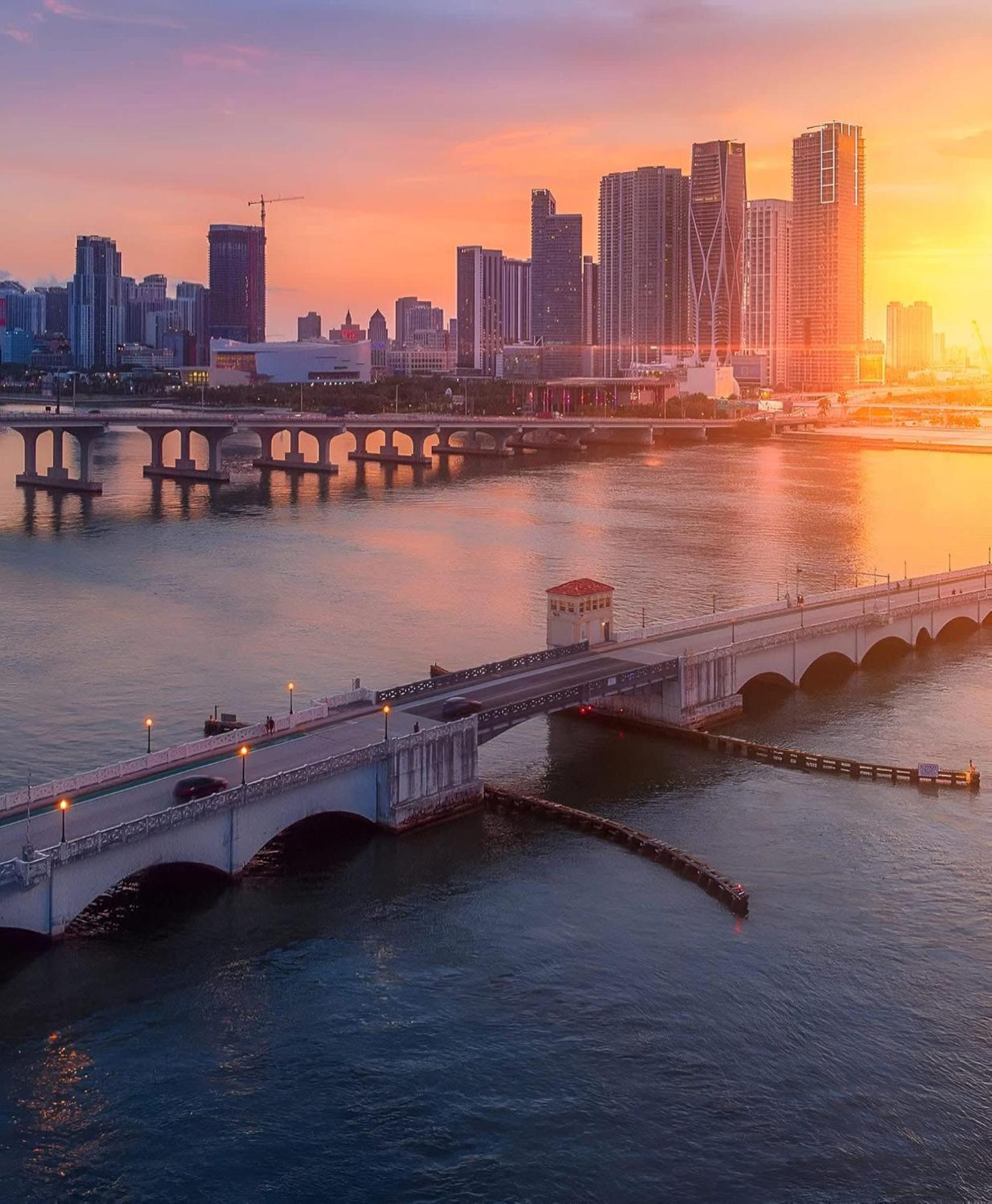 Апартаменти Heart Of Downtown Miami Studio Pool & Gym Екстер'єр фото